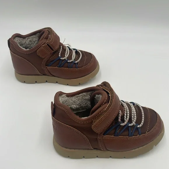 Oshkosh B’gosh shoes Toddler Faux Fur- Lined Recycled Boots Size  6, tan - Picture 5 of 11